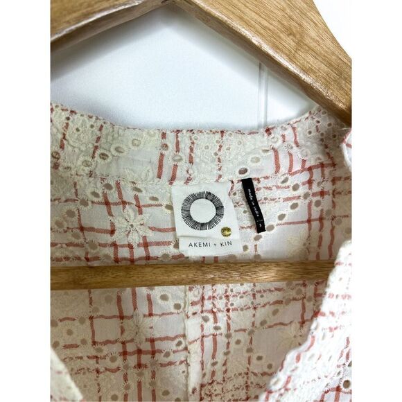 Anthropologie Akemi + Kin Lindy Popover Top Eyelet Embroidery White Pink Flowy S - Picture 6 of 15